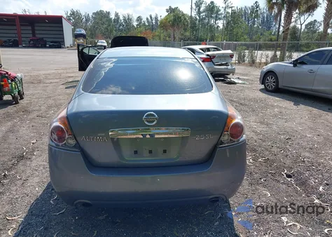 2010 Nissan Altima 2.5 S z USA, uszkodzony, nr VIN 1N4AL2AP3AN424043